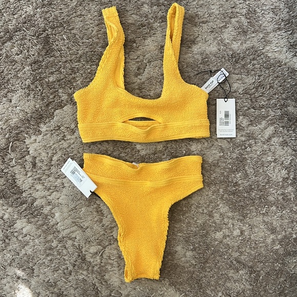 Bond-Eye Bikini Set NWT - Picture 2 of 6
